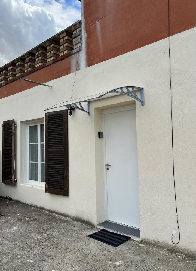 Superbe Appartement Au Bord Du Canal De St Quentin Saint-Quentin  Dış mekan fotoğraf
